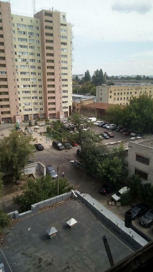 Квартира Рядом Севастопольская Площадь,Добробут,Жуляны Kiev Dış mekan fotoğraf